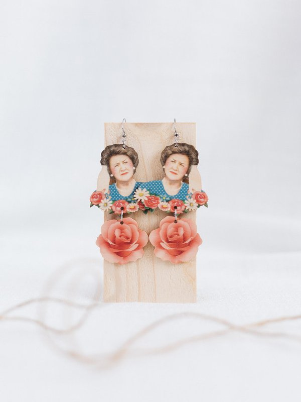 Frida's Corner: Hyacinth Bucket ja maitopullo