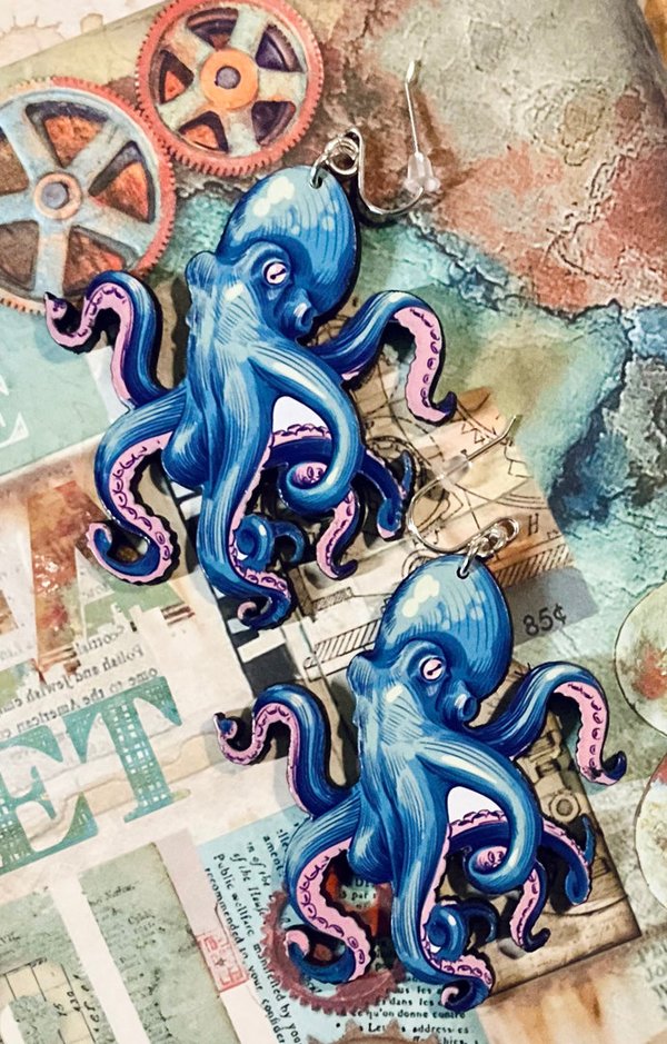 Helmipöllö: ”Octopussy”-korvakorut